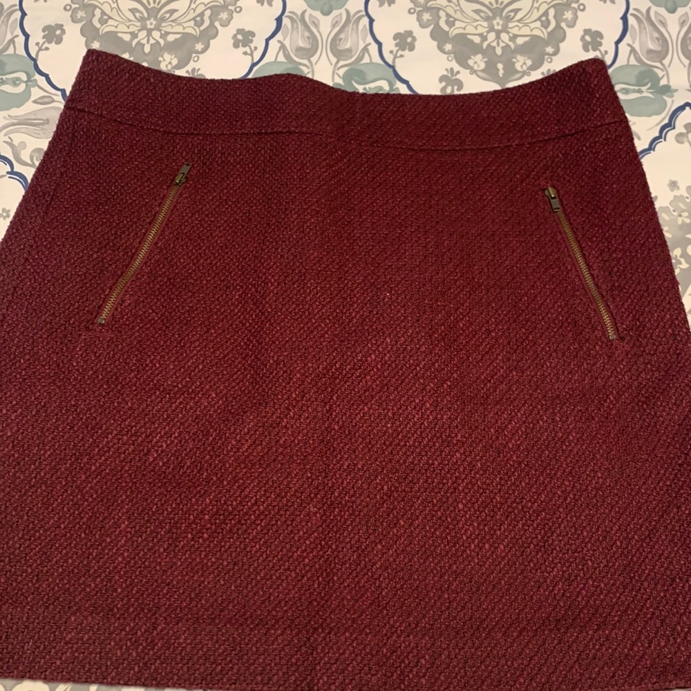 Loft Size 10 maroon mini skirt